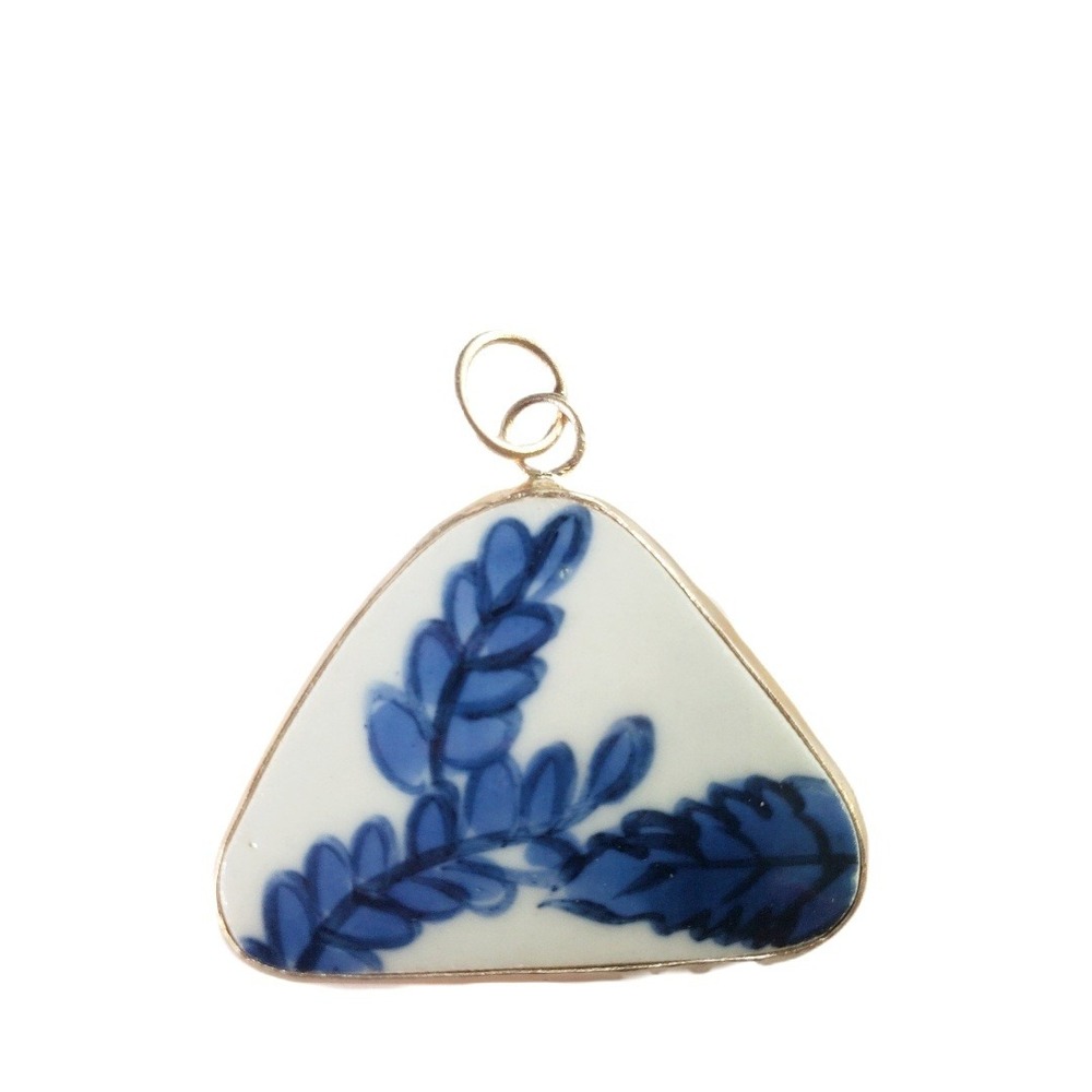 Ming Blue & White Pottery Shard Pendant Triangular Leaf Botanical Jewelry Focal
